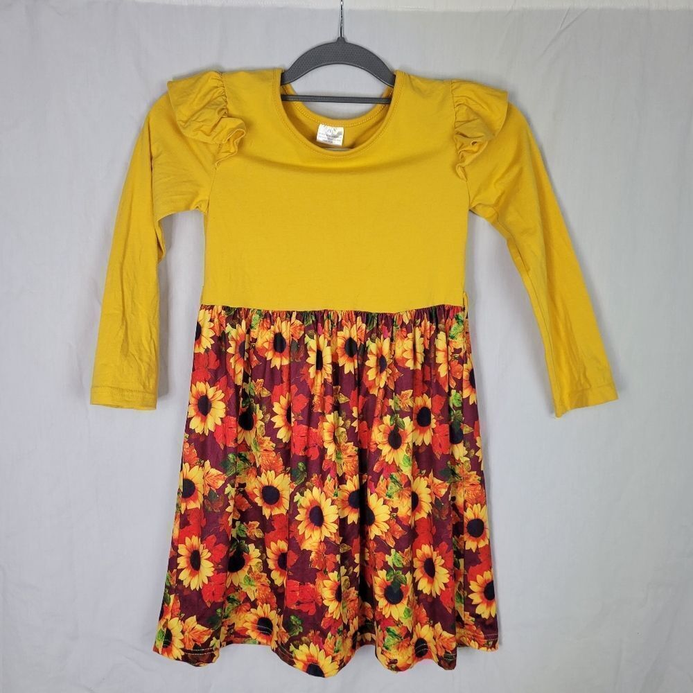 Boutique‎ Mustard Yellow Ruffled Shoulder Daisy Dress